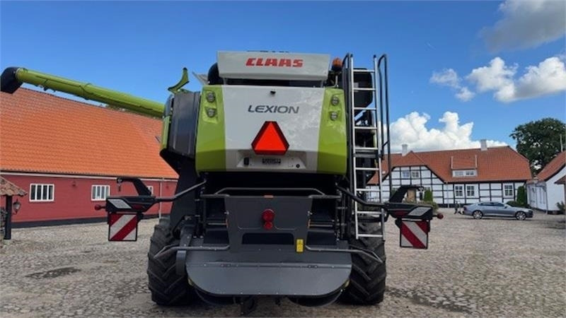 Claas Lexion 8800TT 8800 TT, m. meget udstyr - Cosechadora de granos: foto 4 Claas Lexion 8800TT 8800 TT, m. meget udstyr - Cosechadora de granos: foto 4