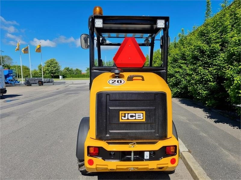 Leasing para JCB 403 AGRI  JCB 403 AGRI: foto 7