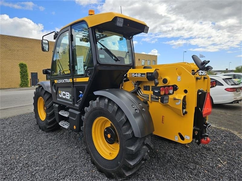 JCB 542-70 AGRI XTRA Centralsmøring - Manipulador telescópico: foto 4 JCB 542-70 AGRI XTRA Centralsmøring - Manipulador telescópico: foto 4