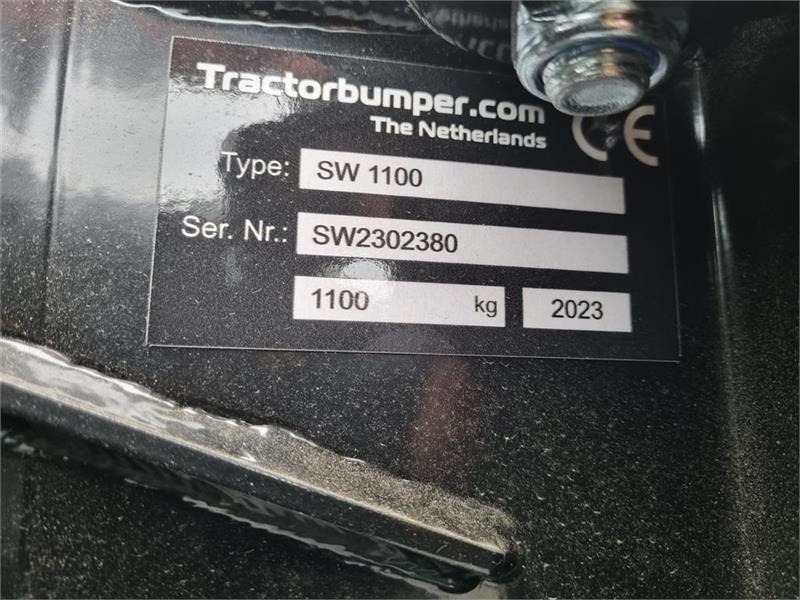 Tractor Bumper 1100 - Contrapeso para Maquinaria agrícola: foto 4 Tractor Bumper 1100 - Contrapeso para Maquinaria agrícola: foto 4