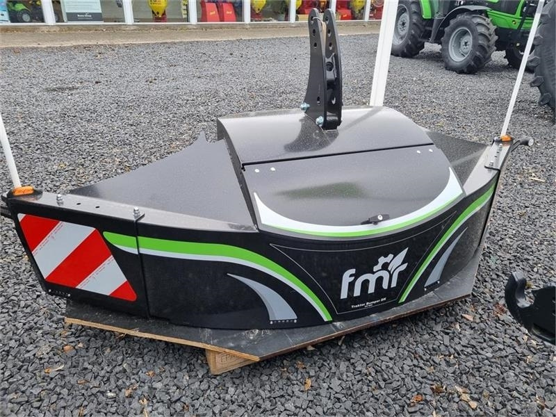 Tractor Bumper 1800 kg. - Contrapeso para Maquinaria agrícola: foto 1 Tractor Bumper 1800 kg. - Contrapeso para Maquinaria agrícola: foto 1