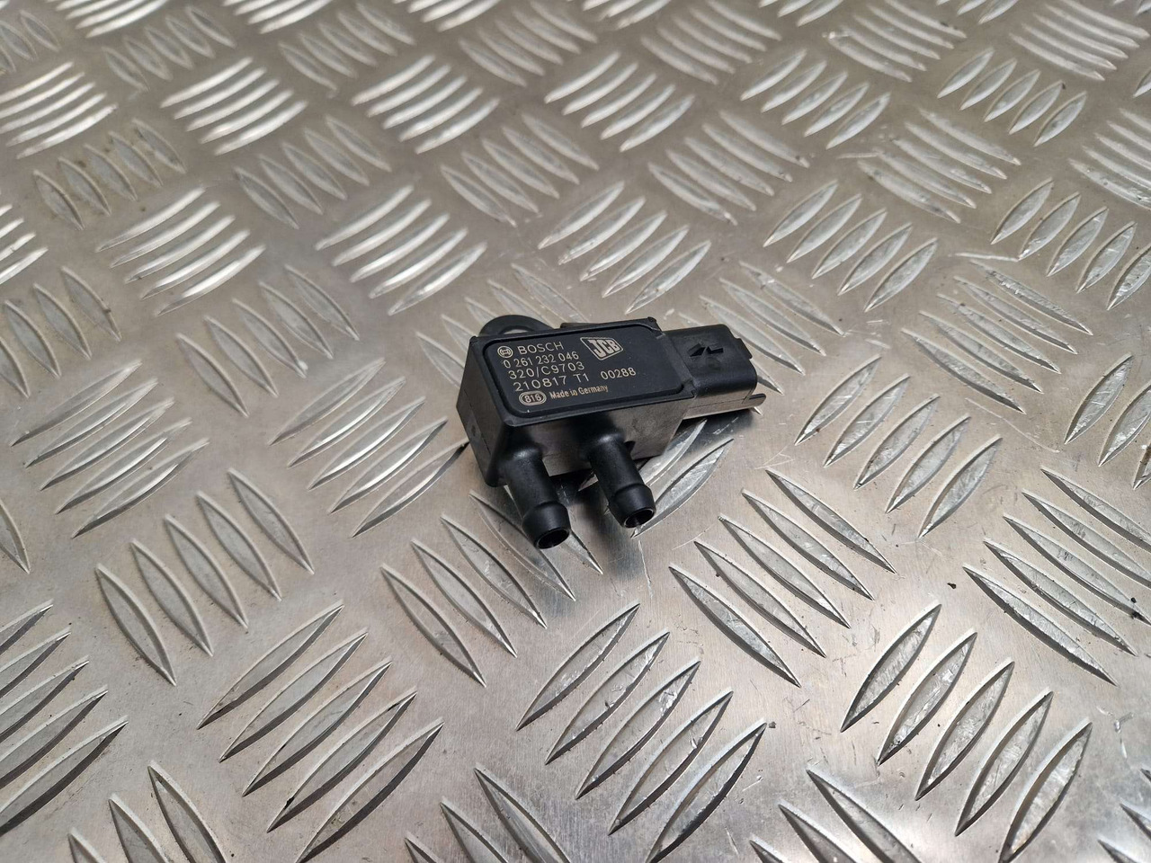 320/C9703 Delta Pressure Sensor JCB Bosch 0261232046 - Motor y piezas para Maquinaria de construcción: foto 1 320/C9703 Delta Pressure Sensor JCB Bosch 0261232046 - Motor y piezas para Maquinaria de construcción: foto 1