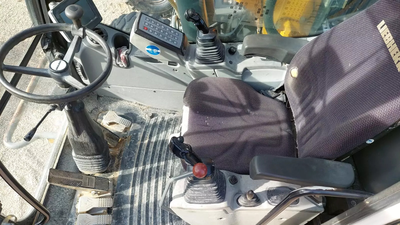 2013 Liebherr A 916 Litronic - Excavadora de ruedas: foto 5 2013 Liebherr A 916 Litronic - Excavadora de ruedas: foto 5