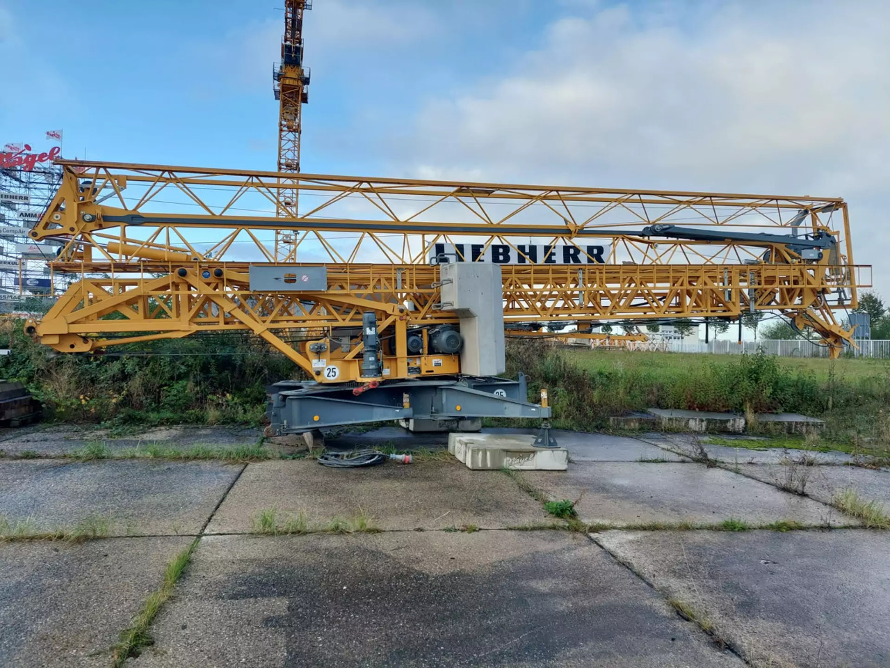 2015 Liebherr 26K.1 - Grúa automontante: foto 1 2015 Liebherr 26K.1 - Grúa automontante: foto 1