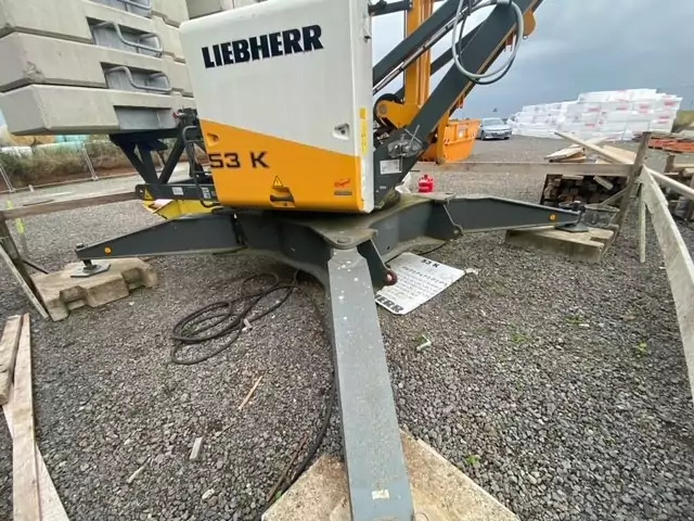 2015 Liebherr 53K - Grúa automontante: foto 4 2015 Liebherr 53K - Grúa automontante: foto 4