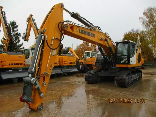 2023 Liebherr R 930 NLC Litronic G8.0-D - Excavadora de cadenas: foto 1 2023 Liebherr R 930 NLC Litronic G8.0-D - Excavadora de cadenas: foto 1