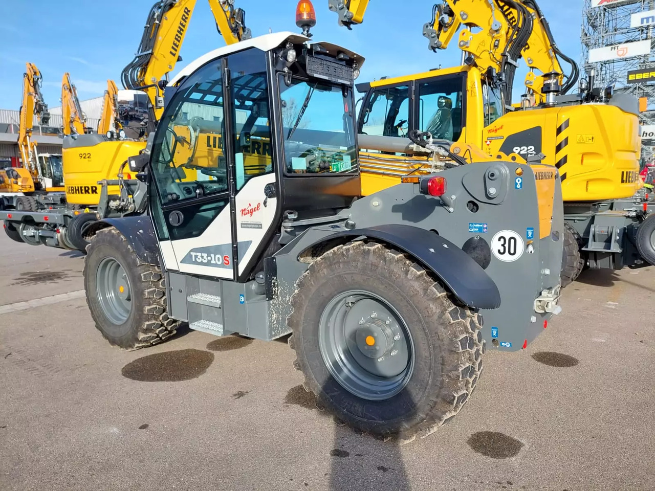2023 Liebherr T33-10 - Manipulador telescópico: foto 3 2023 Liebherr T33-10 - Manipulador telescópico: foto 3