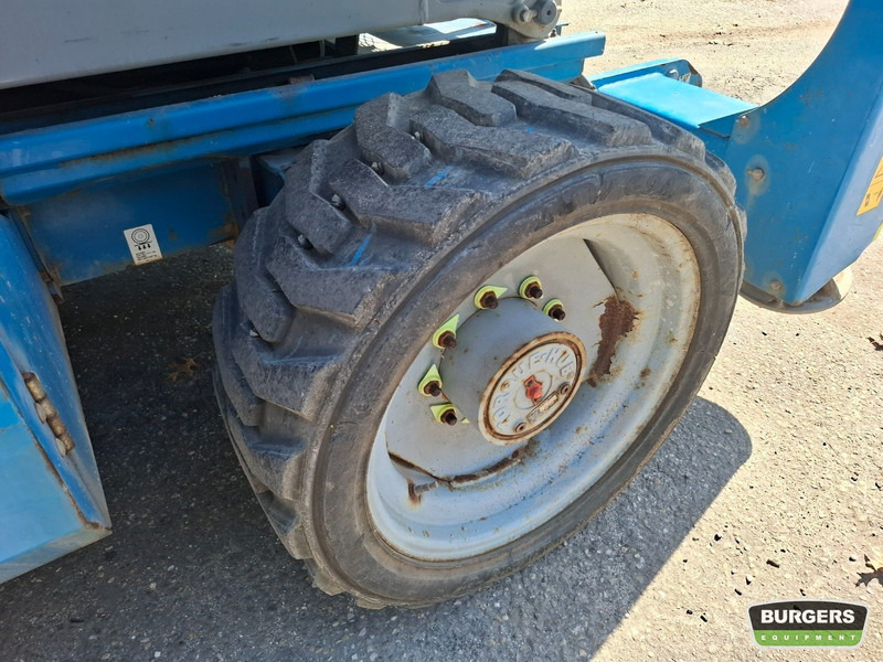 Plataforma de tijeras Genie GS3390: foto 12