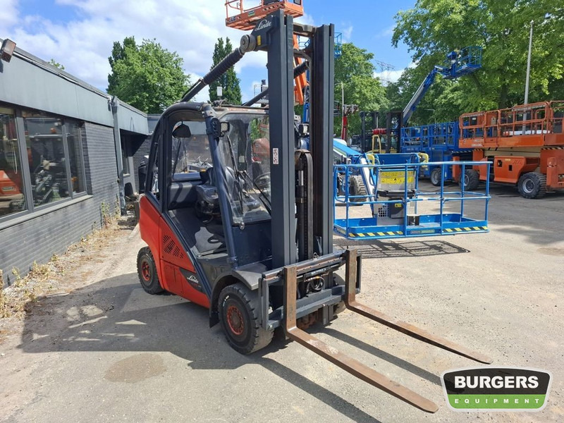 Linde H25T - Carretilla elevadora de gas: foto 2 Linde H25T - Carretilla elevadora de gas: foto 2