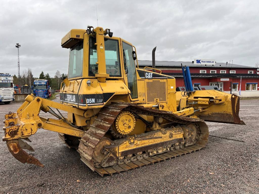 CAT D 5 N LGP - Bulldozer: foto 1 CAT D 5 N LGP - Bulldozer: foto 1