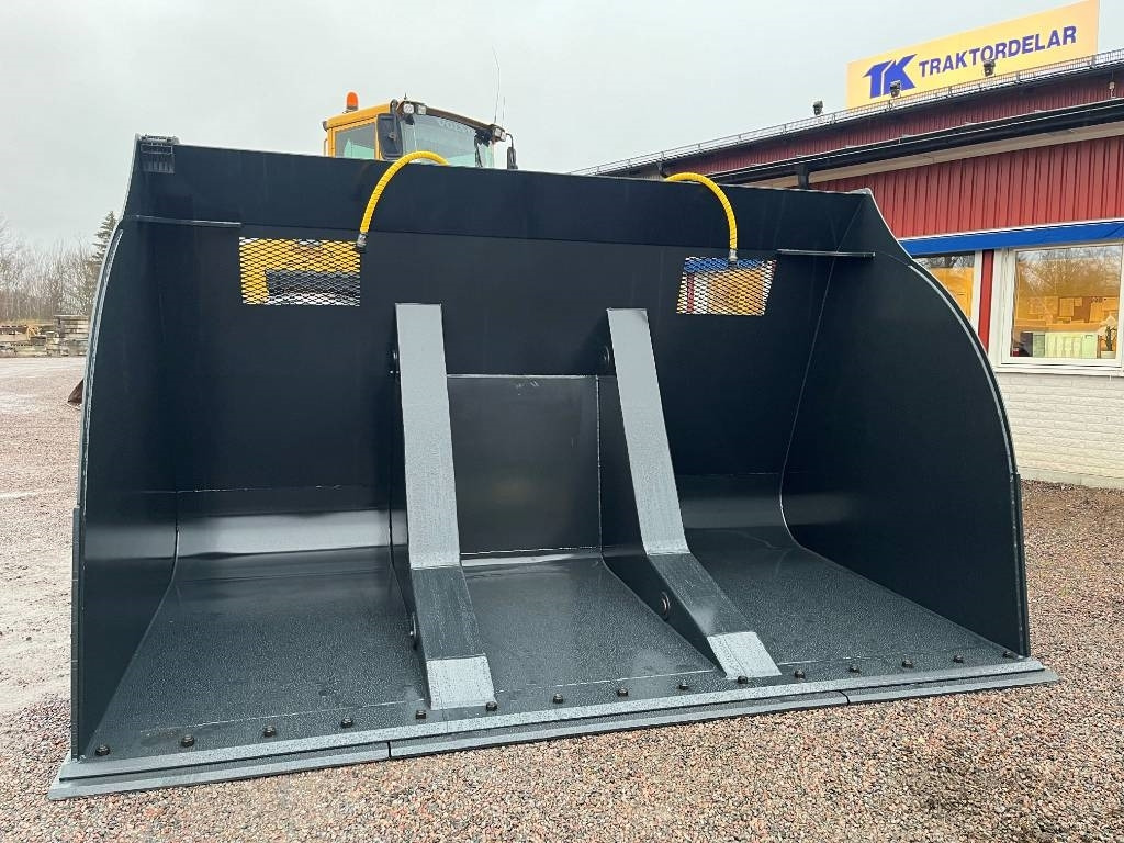 Högtippande skopa 15 m3 High tip bucket - Cazo para Maquinaria de construcción: foto 1 Högtippande skopa 15 m3 High tip bucket - Cazo para Maquinaria de construcción: foto 1