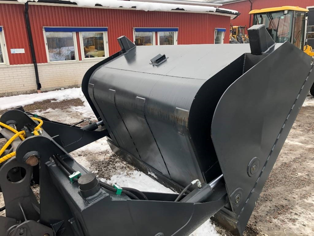 Högtippande skopa Högtippskopa 3 kubik - Cazo para Maquinaria de construcción: foto 2 Högtippande skopa Högtippskopa 3 kubik - Cazo para Maquinaria de construcción: foto 2