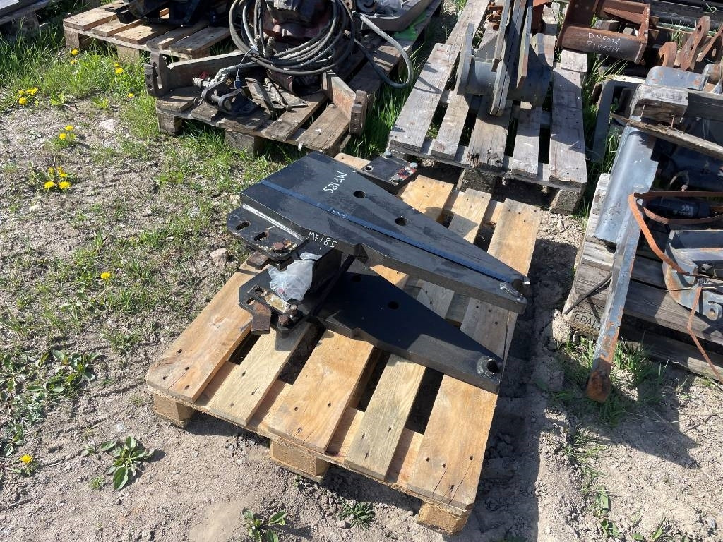 Lastarfäste Trima MF 185 165 175 - Implemento para Maquinaria de construcción: foto 2 Lastarfäste Trima MF 185 165 175 - Implemento para Maquinaria de construcción: foto 2