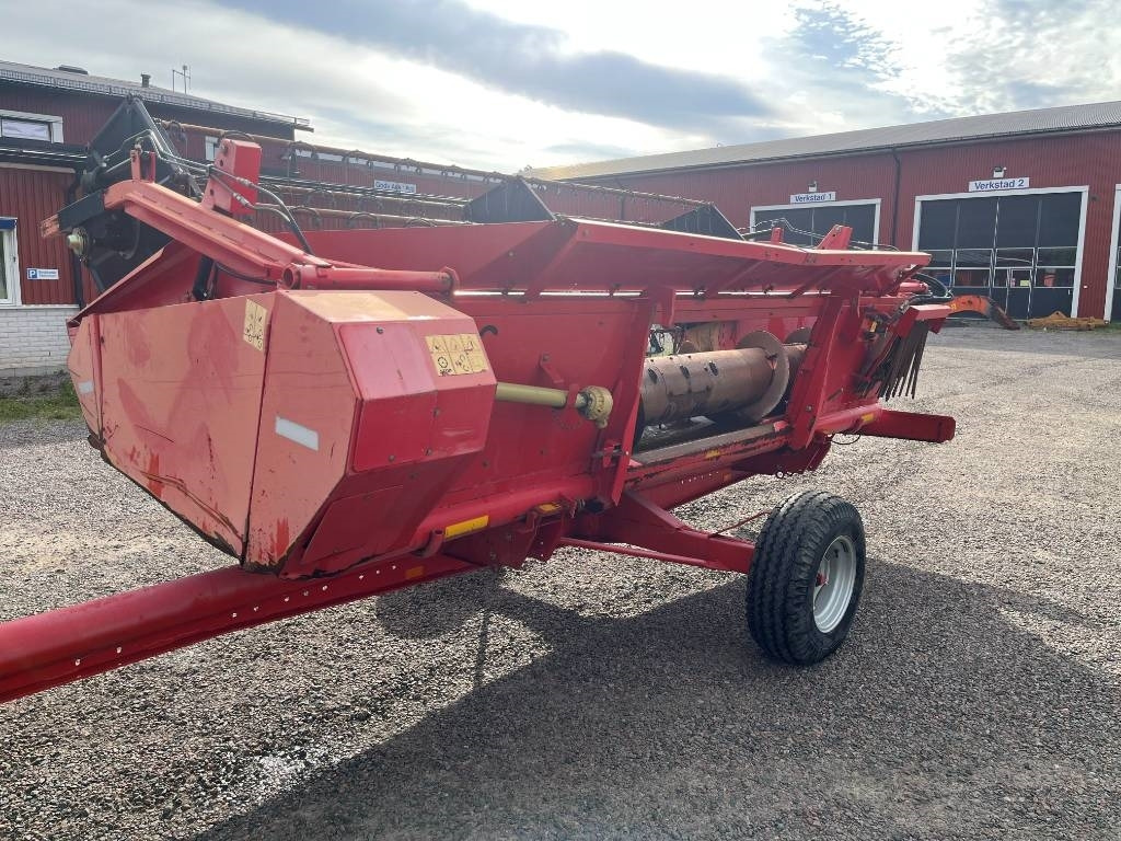 Massey Ferguson MF 32 Skärbord / Header - Accesorios para cosechadoras: foto 4 Massey Ferguson MF 32 Skärbord / Header - Accesorios para cosechadoras: foto 4
