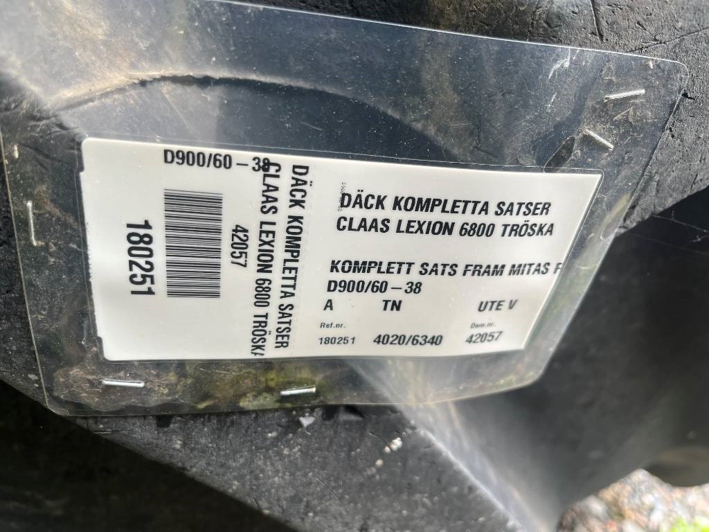 Mitas 900/60R38 Däck till Claas Lexion 6800 - Neumático para Maquinaria agrícola: foto 2 Mitas 900/60R38 Däck till Claas Lexion 6800 - Neumático para Maquinaria agrícola: foto 2