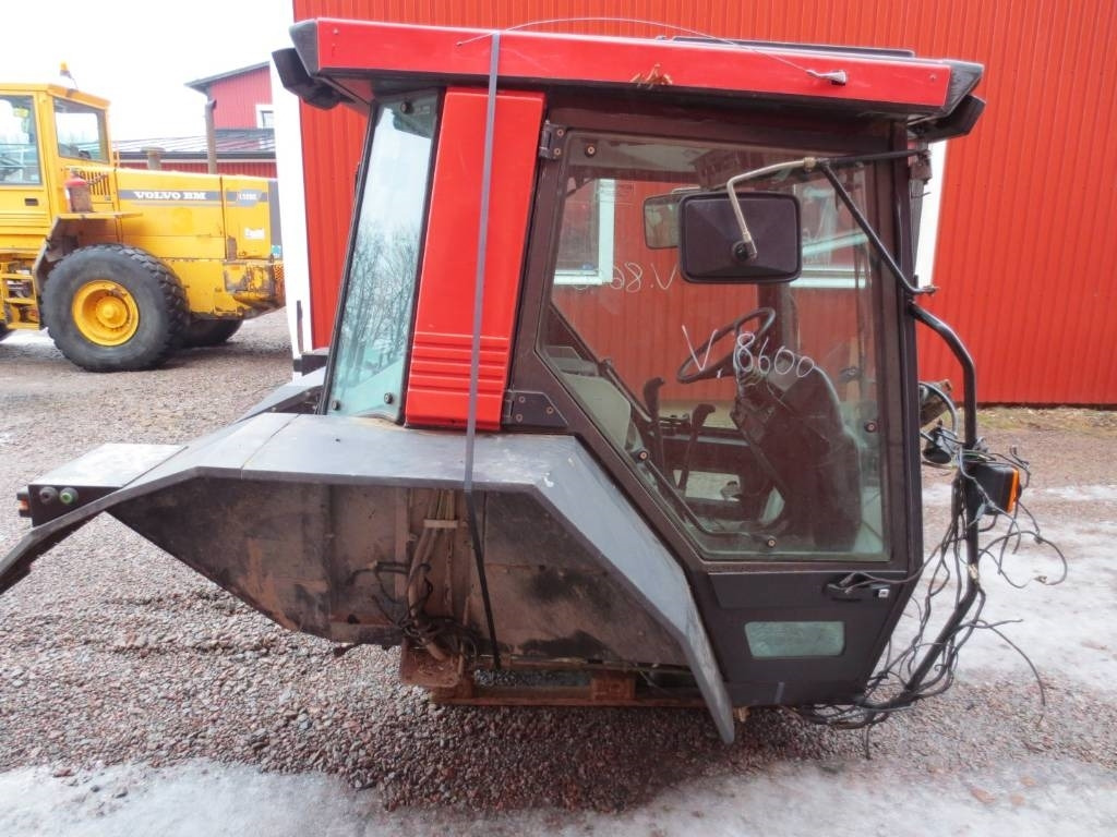 Valmet 8600 - Cabina para Maquinaria agrícola: foto 2 Valmet 8600 - Cabina para Maquinaria agrícola: foto 2