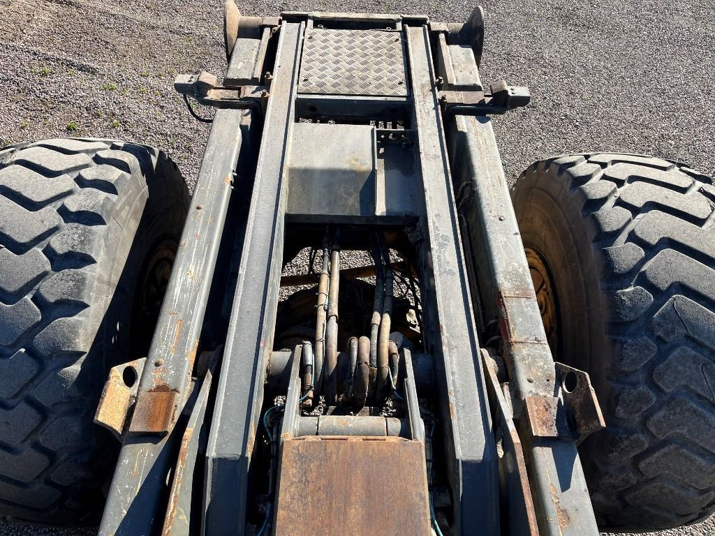 Remolque multilift/ Portacontenedores de cadenas Volvo A25C Lastväxlarvagn: foto 8