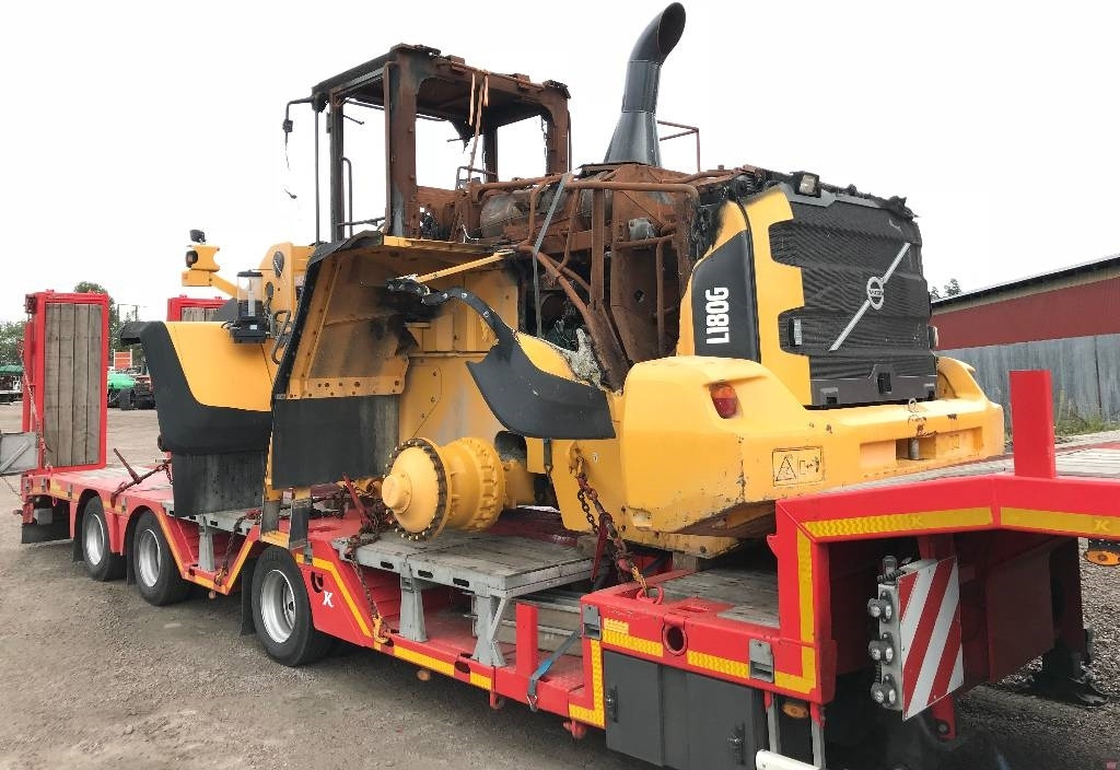 Volvo L180G Dismantled for spare parts - Cargadora de ruedas: foto 1 Volvo L180G Dismantled for spare parts - Cargadora de ruedas: foto 1
