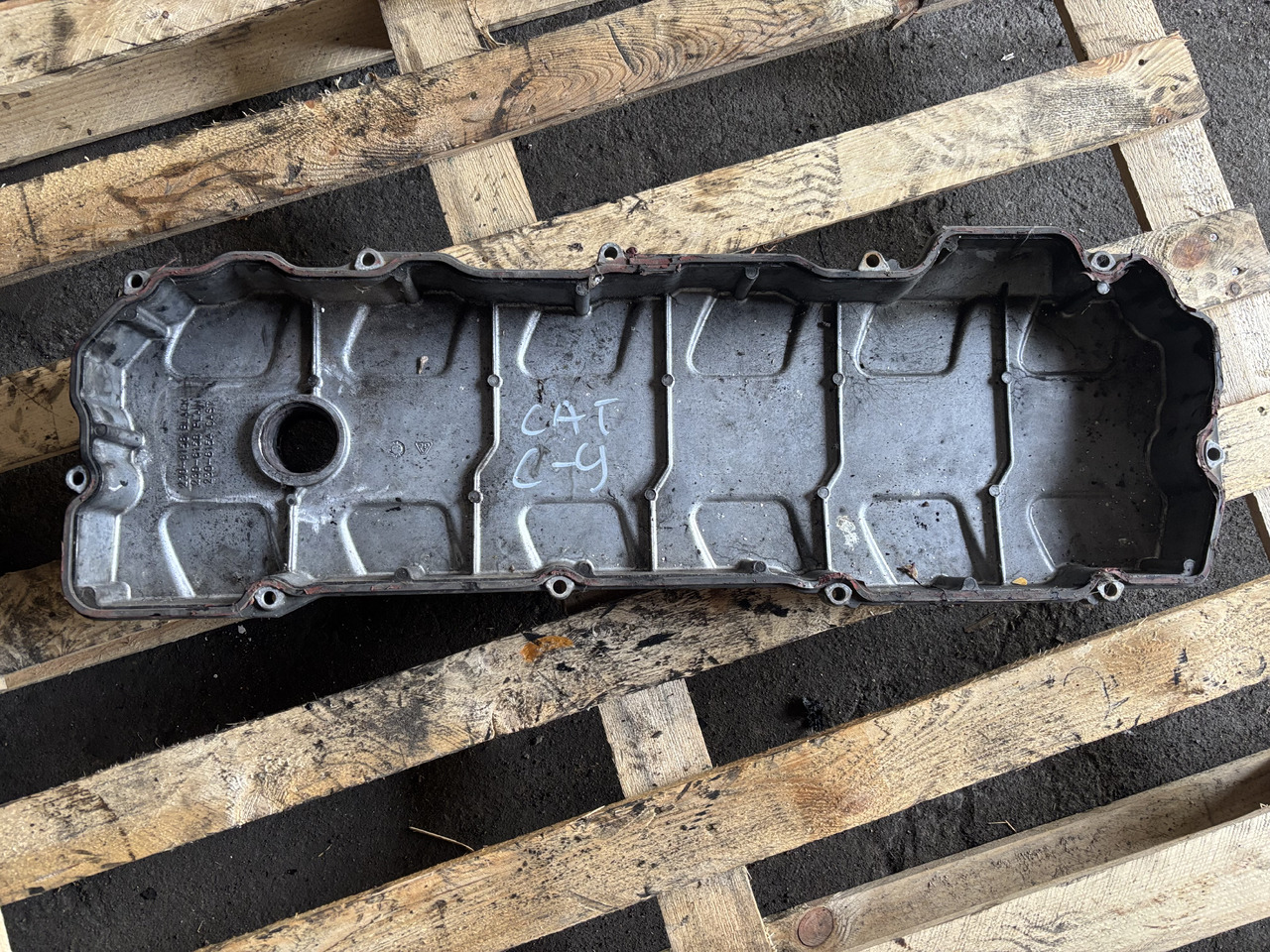 CAT Caterpillar C9 230-6158 Pokrywa Obudowa Zaworów 2306158 - Motor y piezas para Maquinaria agrícola: foto 1 CAT Caterpillar C9 230-6158 Pokrywa Obudowa Zaworów 2306158 - Motor y piezas para Maquinaria agrícola: foto 1