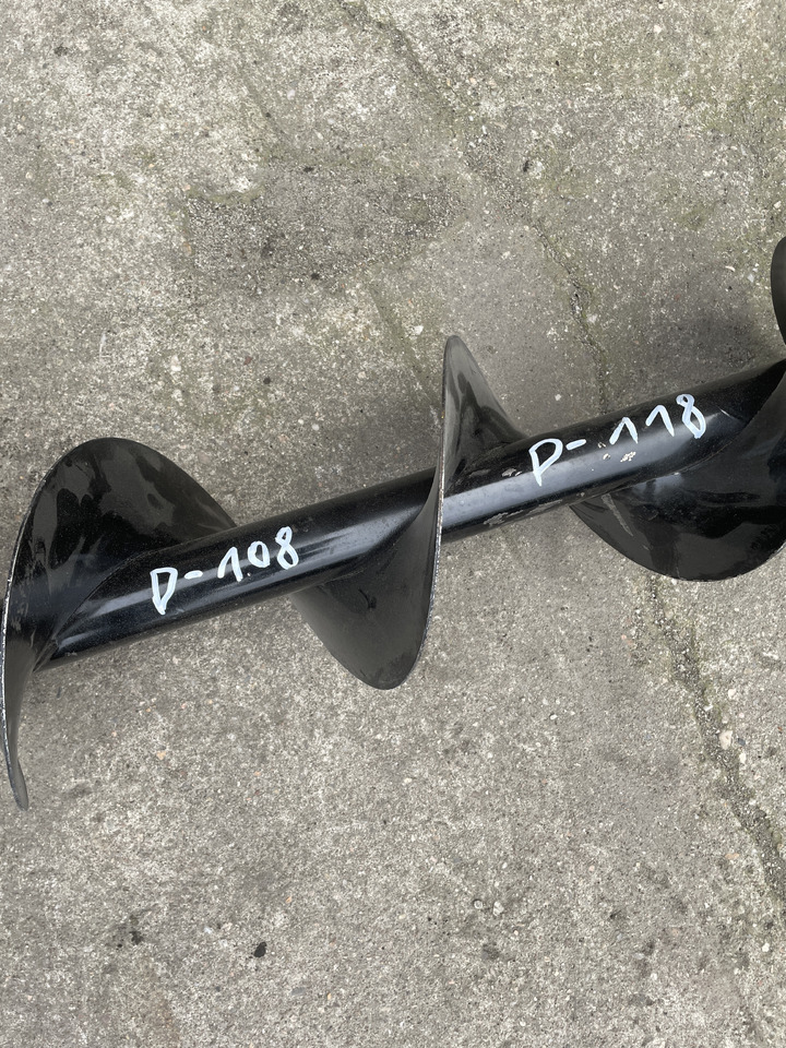 Claas Dominator Mega - ślimak ziarna 6 klawiszy 618523 0006185230 - Taladro para tierra para Maquinaria agrícola: foto 4 Claas Dominator Mega - ślimak ziarna 6 klawiszy 618523 0006185230 - Taladro para tierra para Maquinaria agrícola: foto 4