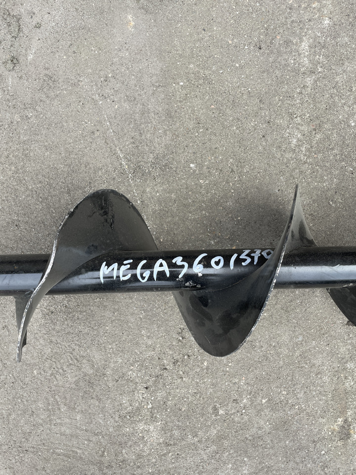 Claas Dominator Mega - ślimak ziarna 6 klawiszy 618523 0006185230 - Taladro para tierra para Maquinaria agrícola: foto 2 Claas Dominator Mega - ślimak ziarna 6 klawiszy 618523 0006185230 - Taladro para tierra para Maquinaria agrícola: foto 2