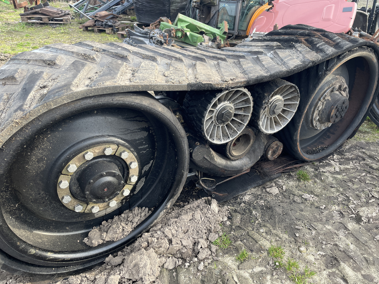 Claas Lexion - gąsienice wózek koła - Oruga para Cosechadora de granos: foto 4 Claas Lexion - gąsienice wózek koła - Oruga para Cosechadora de granos: foto 4