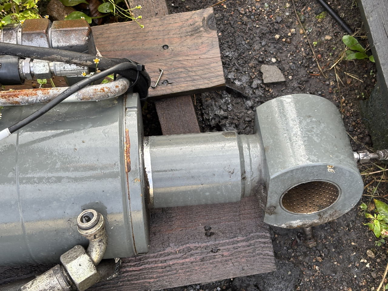 Claas Scorpion 7055 Siłownik Podnoszenia 0013048390 00 1304 839 0 - Cilindro hidráulico para Manipulador telescópico: foto 5 Claas Scorpion 7055 Siłownik Podnoszenia 0013048390 00 1304 839 0 - Cilindro hidráulico para Manipulador telescópico: foto 5