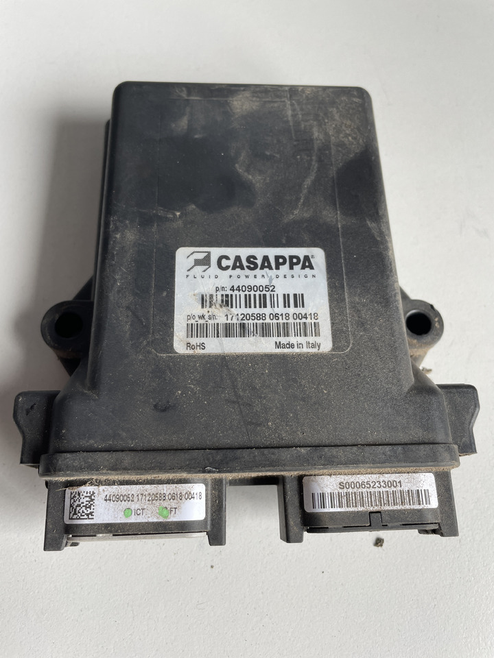 Claas Scorpion 732 - sterownik pompy hydraulicznej 44090052 17120588 - Sistema eléctrico para Manipulador telescópico: foto 1 Claas Scorpion 732 - sterownik pompy hydraulicznej 44090052 17120588 - Sistema eléctrico para Manipulador telescópico: foto 1