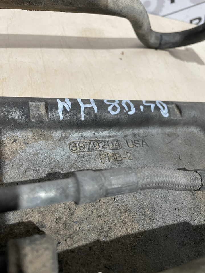 Cummins New Holland 8040 - Podstawa chłodzenie komputera ECM + pompa paliwa 3970204 - Motor y piezas para Maquinaria agrícola: foto 3 Cummins New Holland 8040 - Podstawa chłodzenie komputera ECM + pompa paliwa 3970204 - Motor y piezas para Maquinaria agrícola: foto 3