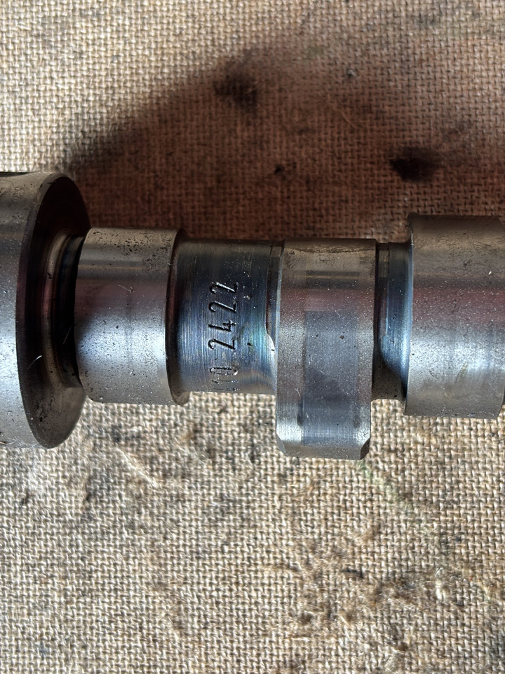 Deutz TD2011 D2011 D2011L04W Wałek Rozrządu 04102422 - Árbol de levas para Maquinaria agrícola: foto 3 Deutz TD2011 D2011 D2011L04W Wałek Rozrządu 04102422 - Árbol de levas para Maquinaria agrícola: foto 3