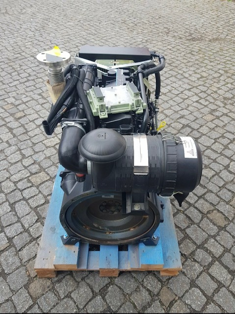 Deutz fahr F4M2011 - Nowy - Motor para Maquinaria agrícola: foto 4 Deutz fahr F4M2011 - Nowy - Motor para Maquinaria agrícola: foto 4