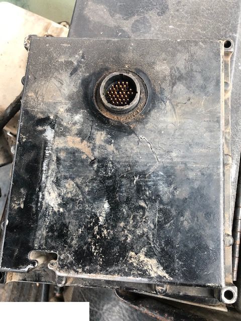 Ford 8630  - TRANSMISSION CONTROL MODULE F2NN7Z369AA - Unidad de control para Maquinaria agrícola: foto 1 Ford 8630  - TRANSMISSION CONTROL MODULE F2NN7Z369AA - Unidad de control para Maquinaria agrícola: foto 1