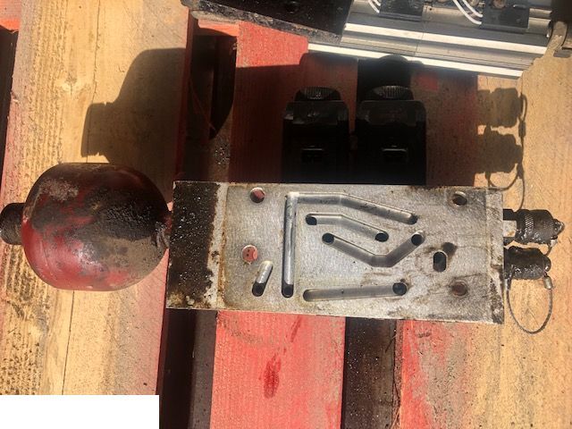 Jcb Fastrack - Rozdzielacz - Válvula hidráulica para Maquinaria agrícola: foto 1 Jcb Fastrack - Rozdzielacz - Válvula hidráulica para Maquinaria agrícola: foto 1