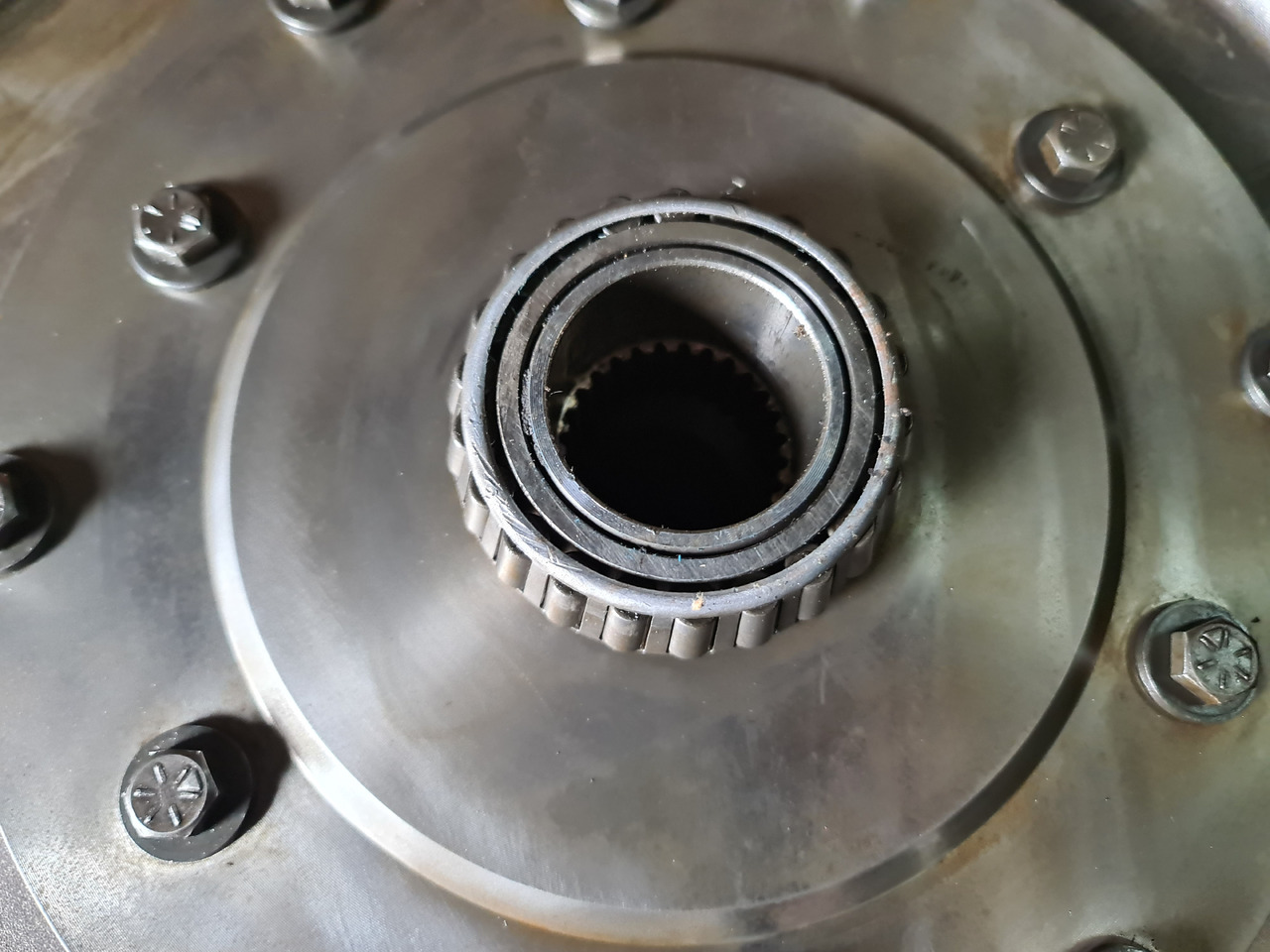 John Deere 4650, 4850 Bęben Sprzęgła WOM Sprzęgło Bieg R70932 AR95409 R71231 - Embrague y piezas para Maquinaria agrícola: foto 5 John Deere 4650, 4850 Bęben Sprzęgła WOM Sprzęgło Bieg R70932 AR95409 R71231 - Embrague y piezas para Maquinaria agrícola: foto 5