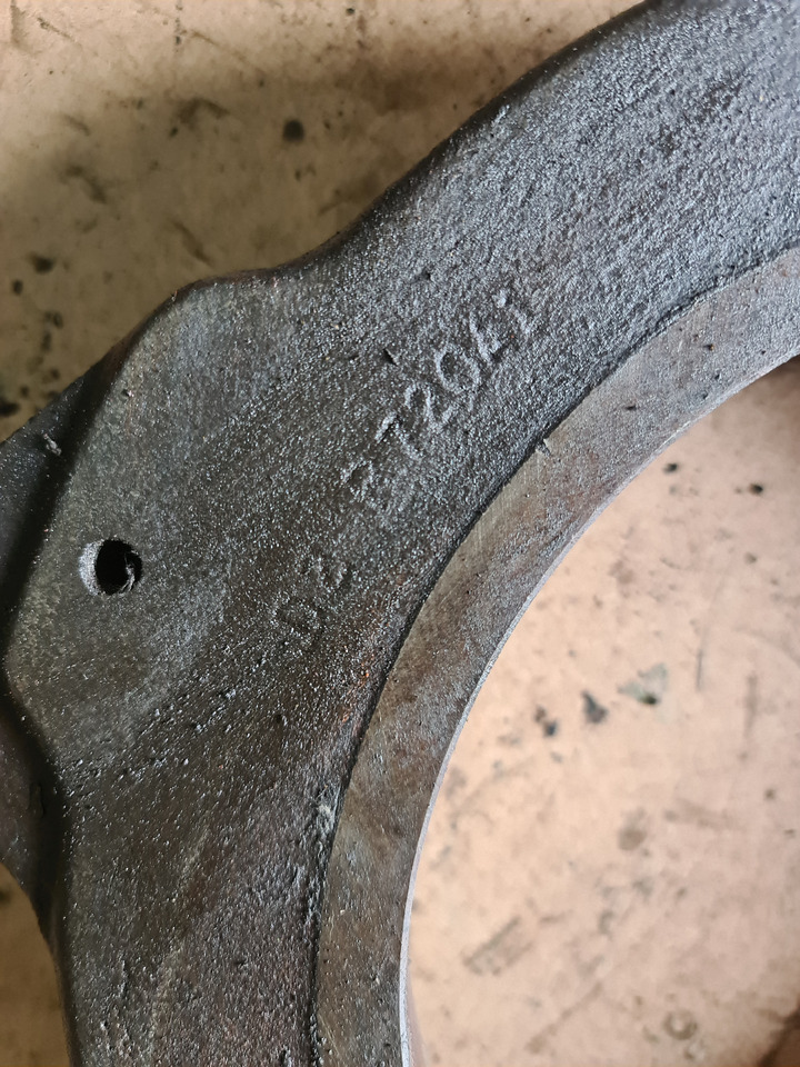 John Deere 4650 4850 Obudowa Hamulca Tłoka Hamulcowego R72041 R72042 - Piezas de freno para Maquinaria agrícola: foto 2 John Deere 4650 4850 Obudowa Hamulca Tłoka Hamulcowego R72041 R72042 - Piezas de freno para Maquinaria agrícola: foto 2