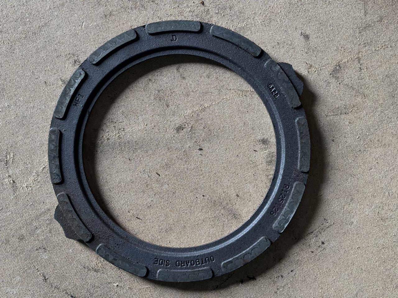 John Deere 6140 6150 6920 7405 7500 Docisk Hamulca Płytka R125128 - Piezas de freno para Maquinaria agrícola: foto 1 John Deere 6140 6150 6920 7405 7500 Docisk Hamulca Płytka R125128 - Piezas de freno para Maquinaria agrícola: foto 1