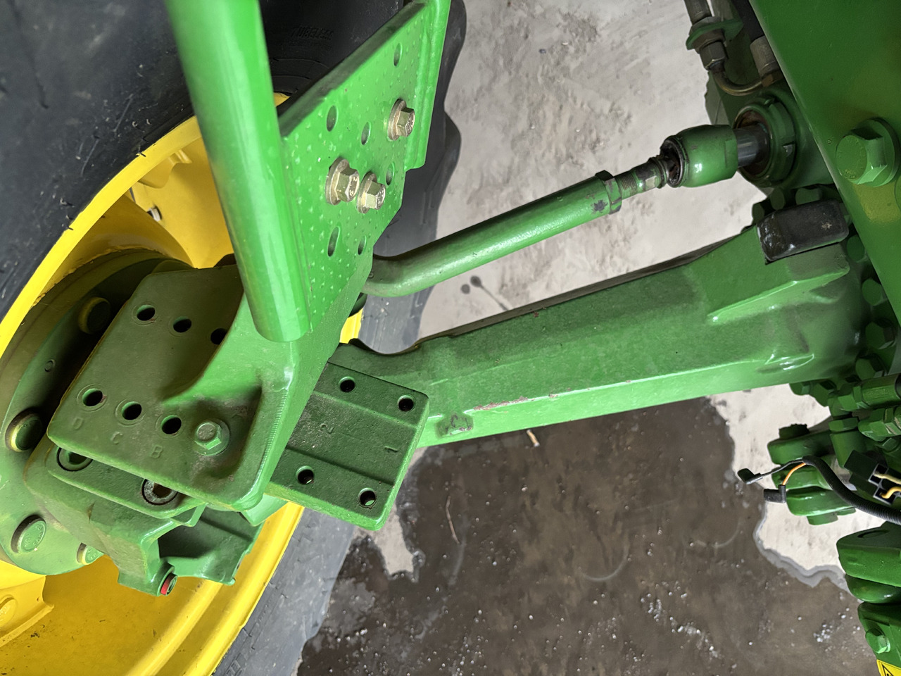 John Deere 6510, 6610 Most Obudowa Wału Przednia Prawa AL116583 - Eje delantero para Maquinaria agrícola: foto 1 John Deere 6510, 6610 Most Obudowa Wału Przednia Prawa AL116583 - Eje delantero para Maquinaria agrícola: foto 1