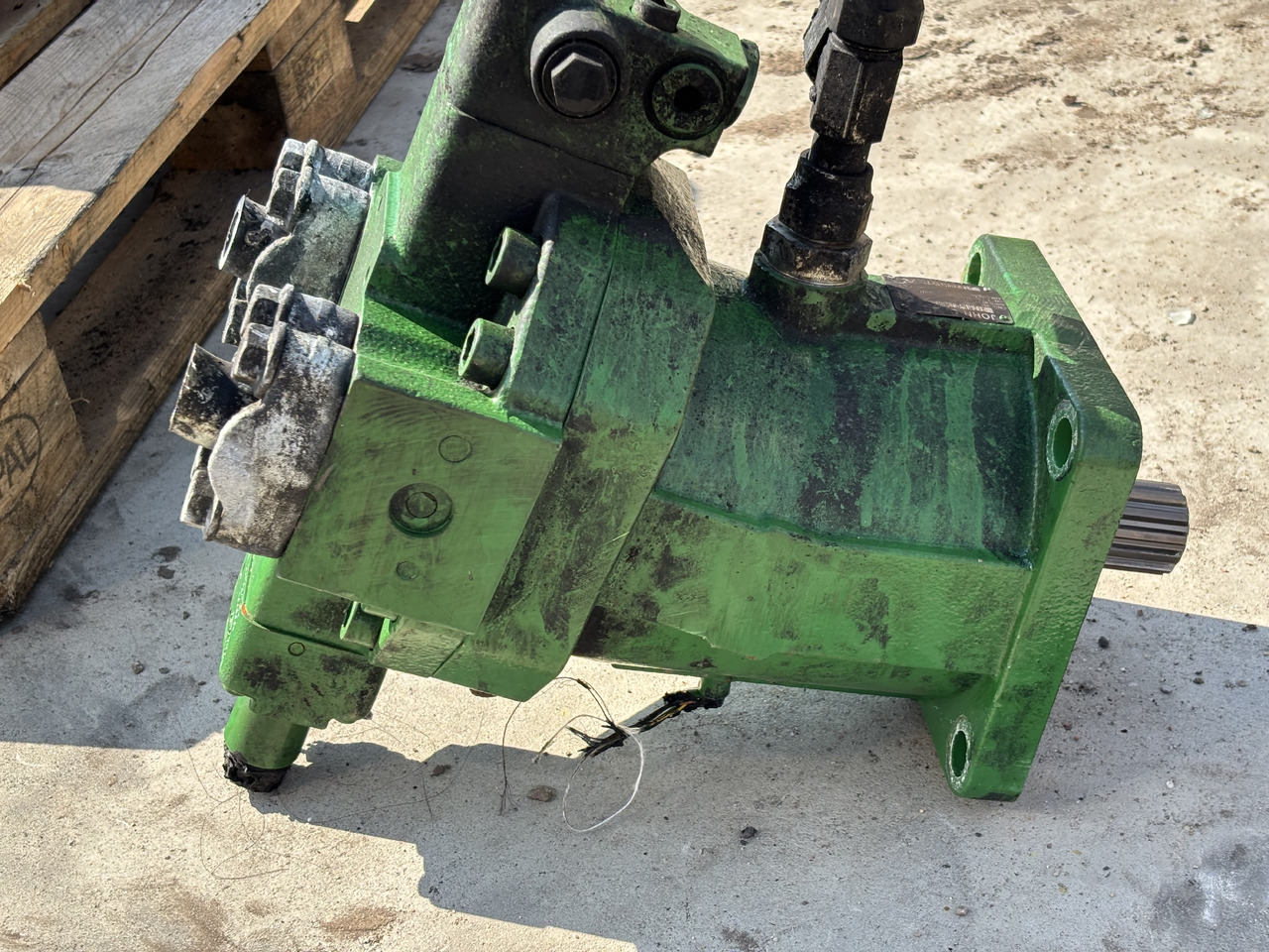 John Deere 8200 8400 8600 9500 9800 Hydromotor AXE78687 - Motor hidráulico para Maquinaria agrícola: foto 4 John Deere 8200 8400 8600 9500 9800 Hydromotor AXE78687 - Motor hidráulico para Maquinaria agrícola: foto 4