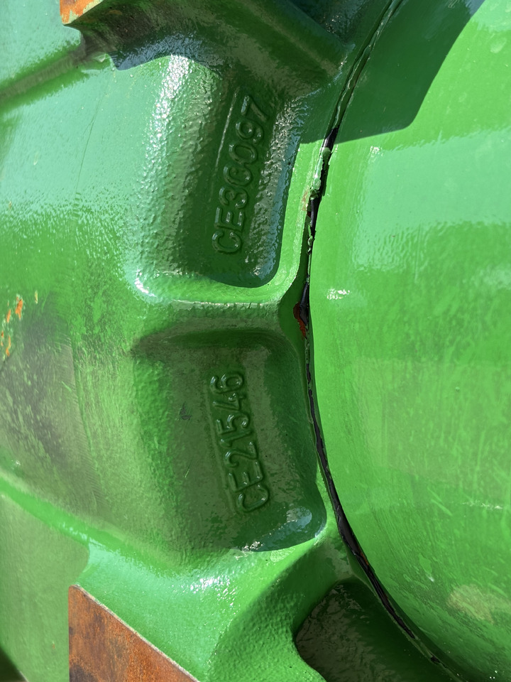 John Deere 8200 8400 8600 9500 9800 Skrzynia biegów kompletna - Caja de cambios para Maquinaria agrícola: foto 4 John Deere 8200 8400 8600 9500 9800 Skrzynia biegów kompletna - Caja de cambios para Maquinaria agrícola: foto 4