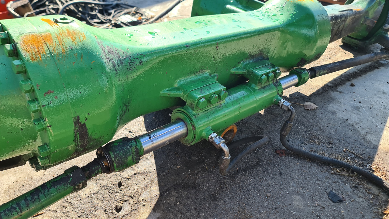 John Deere 8600 Siłownik mostu tylnego Osi tylnej AXE53239 - Cilindro de freno para Maquinaria agrícola: foto 1 John Deere 8600 Siłownik mostu tylnego Osi tylnej AXE53239 - Cilindro de freno para Maquinaria agrícola: foto 1