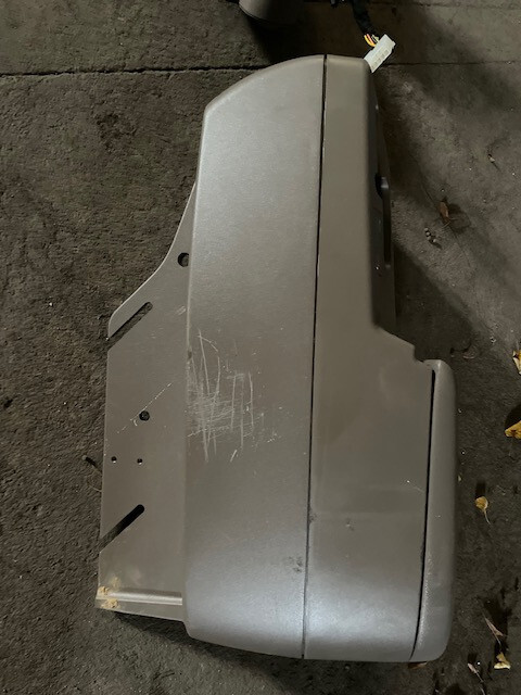 John deere podłokietnik do adaptacji własnej - Asiento para Maquinaria agrícola: foto 3 John deere podłokietnik do adaptacji własnej - Asiento para Maquinaria agrícola: foto 3