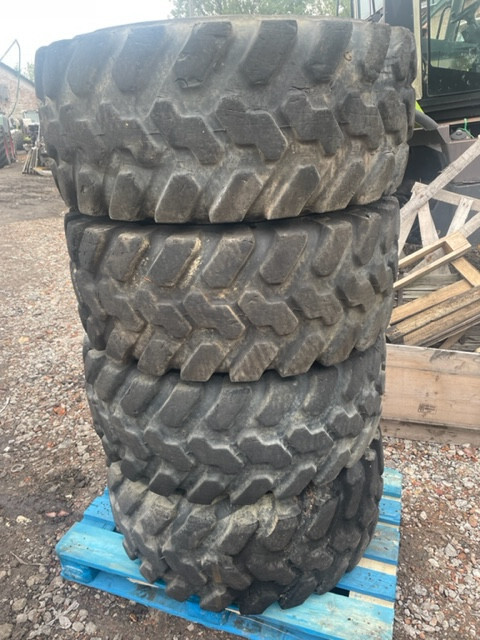 Koła opony firestone 405/70 r18 Cat 906 - Rueda completa para Cargadora de ruedas: foto 1 Koła opony firestone 405/70 r18 Cat 906 - Rueda completa para Cargadora de ruedas: foto 1