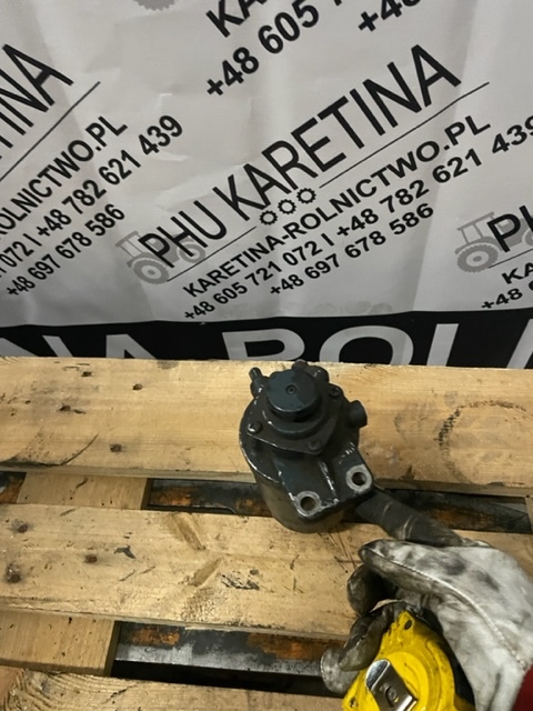 Kubota filtr paliwa obudowa - Filtro de combustible para Maquinaria agrícola: foto 1 Kubota filtr paliwa obudowa - Filtro de combustible para Maquinaria agrícola: foto 1