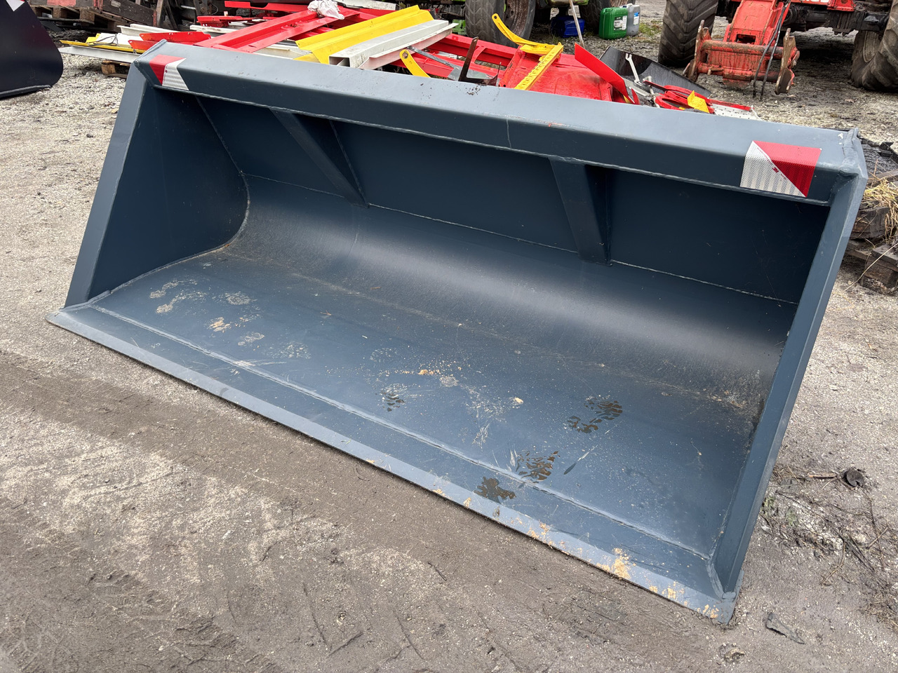 Łyżka Objętościowa 2,3m 1,01 m3 z mocowaniem do ładowarki Manitou. - Cazo cargador: foto 5 Łyżka Objętościowa 2,3m 1,01 m3 z mocowaniem do ładowarki Manitou. - Cazo cargador: foto 5