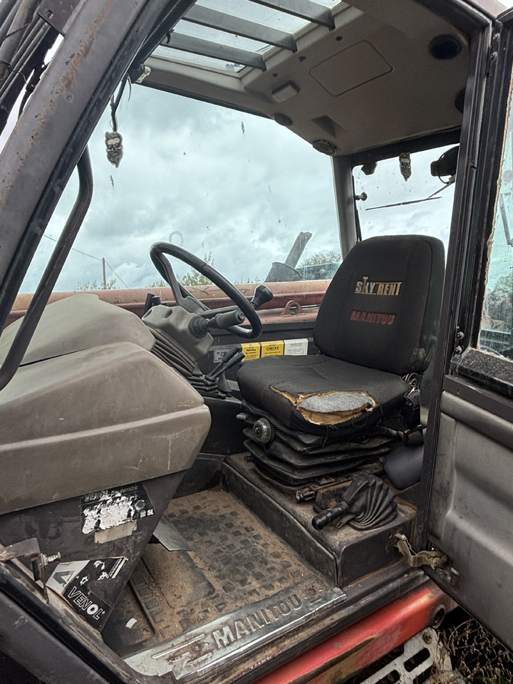 Manitou MT 1740 SLT - Ładowarka Teleskopowa - Fotel Kanapa Siedzenie Kierowcy - Asiento para Manipulador telescópico: foto 1 Manitou MT 1740 SLT - Ładowarka Teleskopowa - Fotel Kanapa Siedzenie Kierowcy - Asiento para Manipulador telescópico: foto 1
