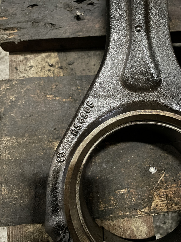 Mercedes OM502 OM502LA Claas Lexion - wał korbowy korbowody - Cigüeñal para Maquinaria agrícola: foto 3 Mercedes OM502 OM502LA Claas Lexion - wał korbowy korbowody - Cigüeñal para Maquinaria agrícola: foto 3