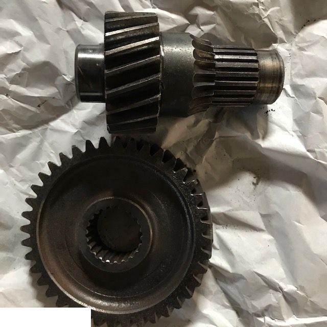 Merlo - Tryby Skrzyni Biegów - Caja de cambios y piezas para Maquinaria agrícola: foto 1 Merlo - Tryby Skrzyni Biegów - Caja de cambios y piezas para Maquinaria agrícola: foto 1