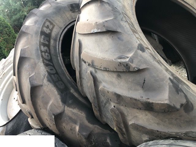 Michelin 650/65 R42 - Neumático para Maquinaria agrícola: foto 1 Michelin 650/65 R42 - Neumático para Maquinaria agrícola: foto 1