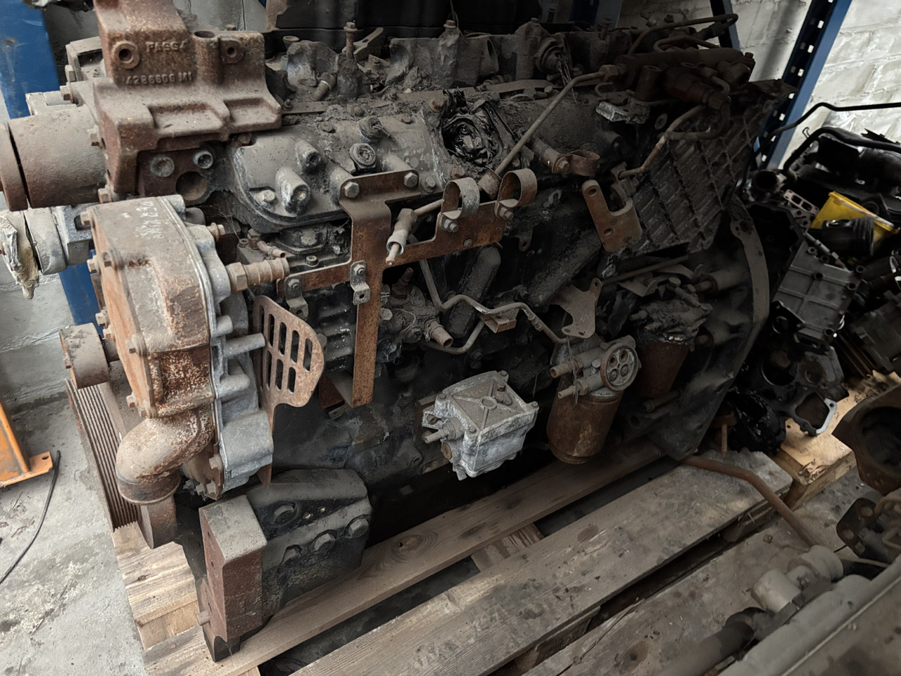 Perkins 3392/2200 Silnik Blok Wał Koło Pasowe CZĘŚCI - Motor y piezas para Maquinaria de construcción: foto 5 Perkins 3392/2200 Silnik Blok Wał Koło Pasowe CZĘŚCI - Motor y piezas para Maquinaria de construcción: foto 5