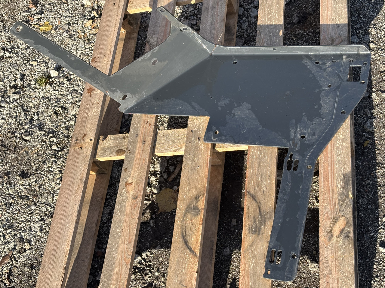 Pottinger Jumbo 7450 Przyczepa Samozbierająca - Obudowa Osłona Klapa Mocowanie - Carrocería y exterior para Maquinaria agrícola: foto 3 Pottinger Jumbo 7450 Przyczepa Samozbierająca - Obudowa Osłona Klapa Mocowanie - Carrocería y exterior para Maquinaria agrícola: foto 3